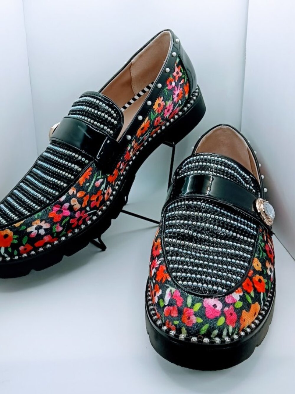 Betsey Johnson Aron Floral Rhinestone Pearl Loafers Black Size 11